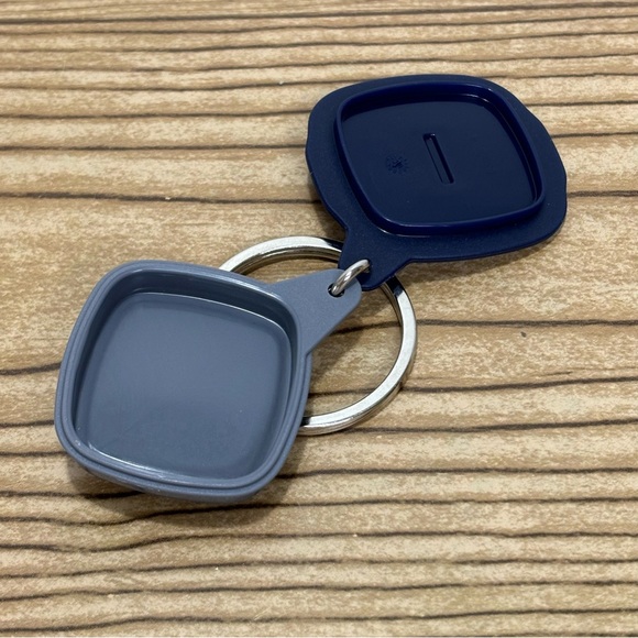 Mini Blue Grey Tupperware Keychain - Picture 5 of 5